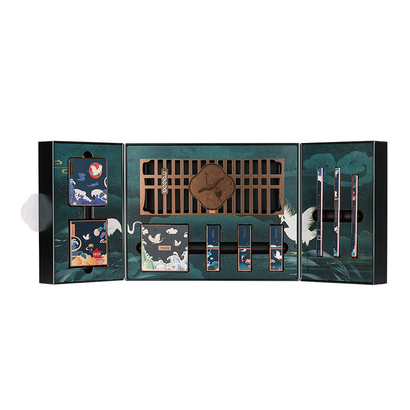 Twilight Afterglow Makeup Gift Box